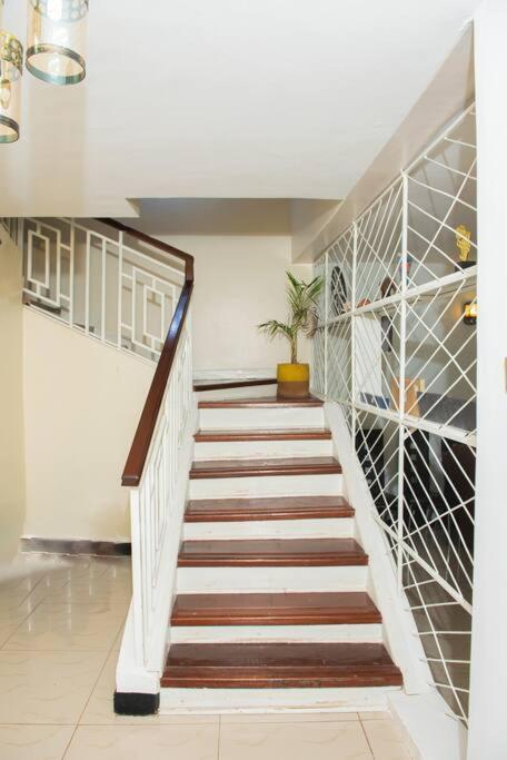 Forget Your Worries In This Serene 5 Bedroom Villa In Ngong Найроби Екстериор снимка