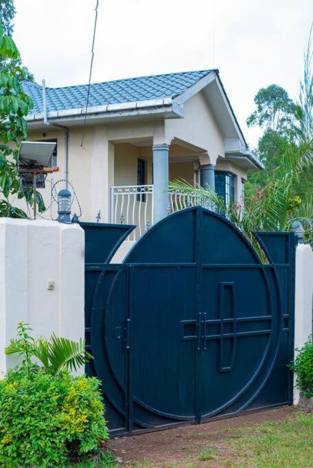 Forget Your Worries In This Serene 5 Bedroom Villa In Ngong Найроби Екстериор снимка