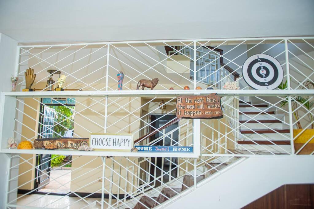Forget Your Worries In This Serene 5 Bedroom Villa In Ngong Найроби Екстериор снимка